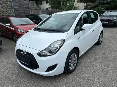Gebraucht Hyundai ix20 Classic 116 PS (85 kW) 2016 Weiß Kleinwagen