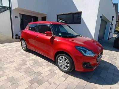 Usata Suzuki Swift 112 CV (82 kW) 2019 Rosso Utilitaria