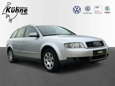 Gebraucht Audi A4 Advanced 131 PS (96 kW) 2002 Silber Kombi
