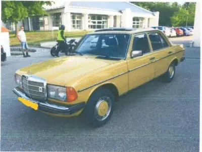 Gebraucht Mercedes 240 74 PS (54 kW) 1979 Gelb Limousine