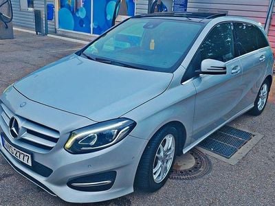 Mercedes B200