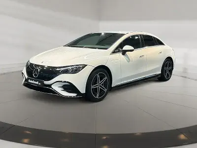 Gebraucht Mercedes EQE300 AMG 180 kW (245 PS) 2022 Unilack polarweiss Limousine