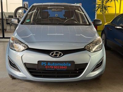 Second-hand Hyundai i20 Edition 86 CP (63 kW) 2013 Albastru Hatchback