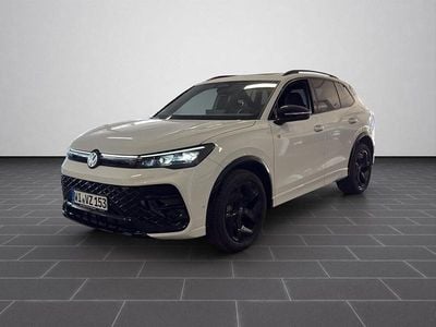 Gebraucht VW Tiguan R-line 150 PS (110 kW) 2026 Pure white SUV