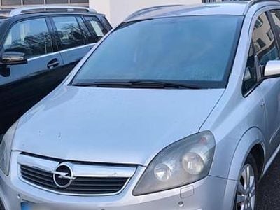 Usata Opel Zafira 120 CV (88 kW) 2007 Grigio Monovolume