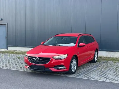 Gebraucht Opel Insignia Edition 165 PS (121 kW) 2019 Rot Kombi