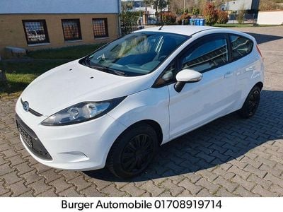 Weiß Gebraucht 2010 Ford Fiesta Trend Kleinwagen | 2.899 € (Fairer Preis)