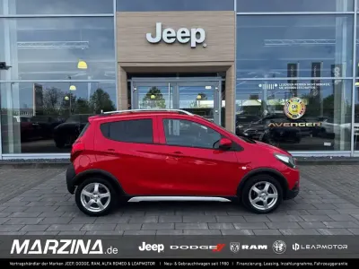 Gebraucht Opel Karl Rocks 73 PS (53 kW) 2019 Rot Kleinwagen