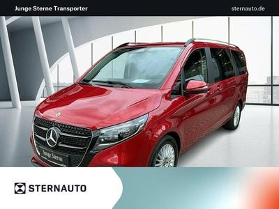 Gebraucht Mercedes V220 Style 163 PS (119 kW) 2025 Hyazinthrot metallic Van / Kleinbus