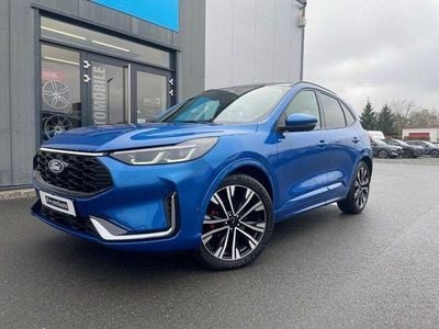 Usado Ford Kuga ST-Line X 186 HP (136 kW) 2025 Azul SUV