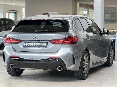 Gebraucht BMW 118 M Sport 150 PS (110 kW) 2023 Skyscraper grau metallic Kleinwagen
