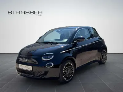 Gebraucht Fiat 500e La Prima 86 kW (118 PS) 2023 Onyx schwarz Kleinwagen