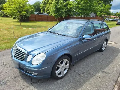 Gebraucht Mercedes E320 Avantgarde 224 PS (164 kW) 2007 Blau Kombi