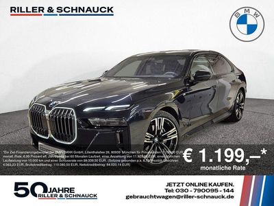 Gebraucht BMW 740 M Sport 299 PS (219 kW) 2025 Carbonschwarz Limousine