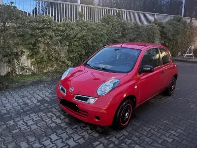 Gebraucht Nissan Micra 65 PS (47 kW) 2009 Rot Kleinwagen