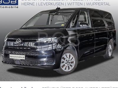 Schwarz Gebraucht 2023 VW Multivan Van | 45.490 € (Guter Preis)