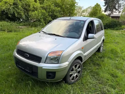 Gebraucht Ford Fusion Style 80 PS (58 kW) 2010 Polarsilber metallic Kleinwagen