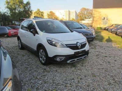 Gebraucht Renault Scénic III Bose Edition 110 PS (80 kW) 2014 Gletcherweiß Van / Kleinbus