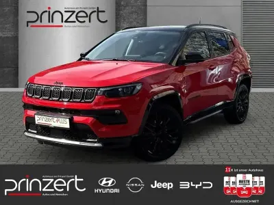 Usado Jeep Compass 131 HP (96 kW) 2023 Vermelho SUV