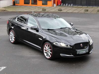 Gebraucht Jaguar XF 510 PS (375 kW) 2015 Santorini black metallic Limousine