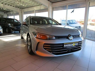 Gebraucht VW Passat IQ Drive 150 PS (110 kW) 2024 Silber Kombi