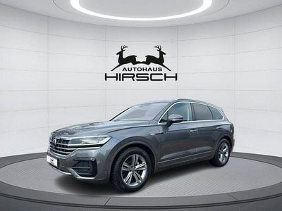 Grau Gebraucht 2022 VW Touareg Elegance SUV | 44.990 € (Guter Preis)