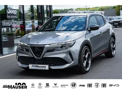 Neu Alfa Romeo Junior Veloce 206 kW (281 PS) 2026 Grau SUV