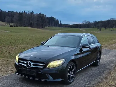 Gebraucht Mercedes C300 245 PS (180 kW) 2019 Schwarz Kombi