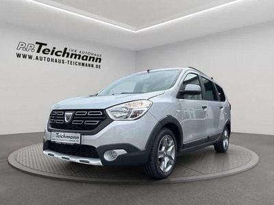Gebraucht Dacia Lodgy Stepway 116 PS (85 kW) 2019 Silber Van / Kleinbus