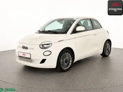 Gebraucht Fiat 500e 86 kW (118 PS) 2023 Weiss Kleinwagen