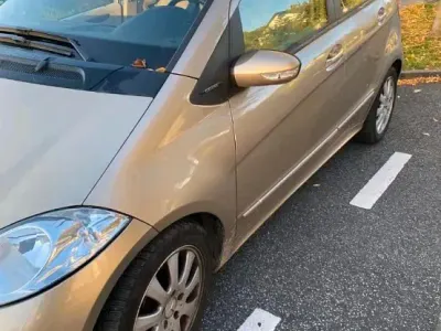 Gebraucht Mercedes A170 105 PS (77 kW) 2006 Gold Kleinwagen