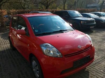 gebraucht Daihatsu Sirion M3 BENZIN 1,3 MANUEL