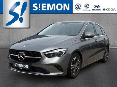 Second-hand Mercedes B180 Advanced 136 CP (100 kW) 2023 Gri Monovolum
