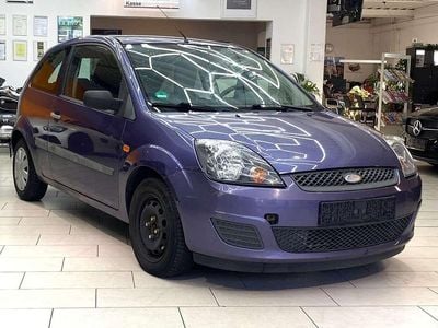 Gebraucht Ford Fiesta Ambiente 60 PS (44 kW) 2007 Amethyst (metallic) Kleinwagen