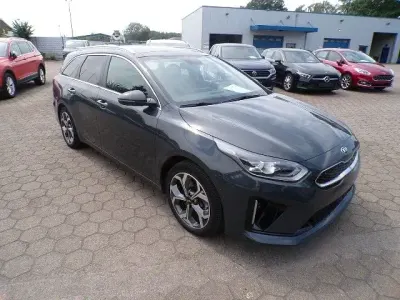 Gebraucht Kia Ceed Sportswagon Platinum Edition 105 PS (77 kW) 2020 Grau Kombi