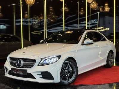 Gebraucht Mercedes C220 AMG line 194 PS (142 kW) 2019 Weiß Limousine