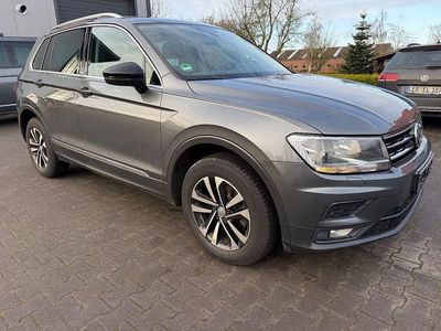 Grau Gebraucht 2020 VW Tiguan IQ Drive SUV | 21.499 € (Guter Preis)