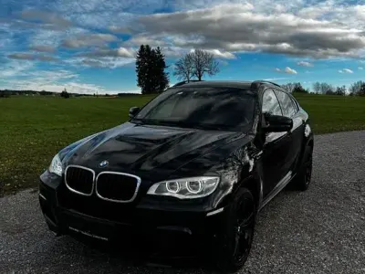 Używany BMW X6 M Performance 555 KM (408 kW) 2012 Czarny SUV
