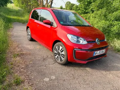 Gebraucht VW e-up! Style 61 kW (83 PS) 2021 Rot Kleinwagen