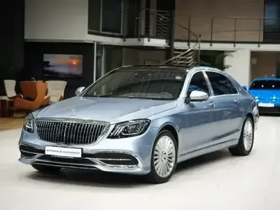 Gebraucht Mercedes S560 469 PS (344 kW) 2019 Cote d'azur blue bright Limousine