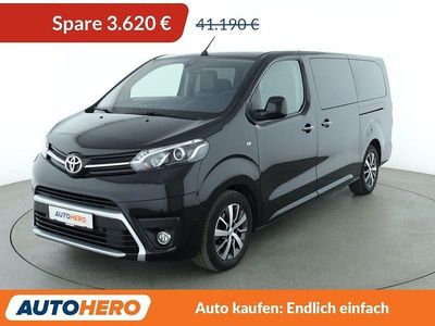 Schwarz Gebraucht 2022 Toyota Proace Verso Executive Van / Kleinbus | 37.570 € (Etwas zu teuer)