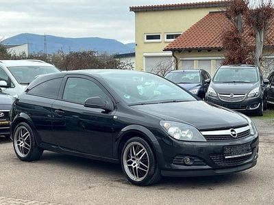Schwarz Gebraucht 2009 Opel Astra GTC Edition Coupé | 2.799 € (Fairer Preis)