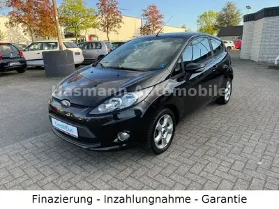 Usata Ford Fiesta Champions Edition 60 CV (44 kW) 2012 Nero Utilitaria
