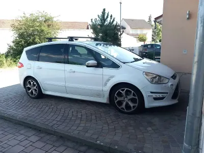Gebraucht Ford S-MAX Titanium S 200 PS (147 kW) 2012 Weiß Van / Kleinbus