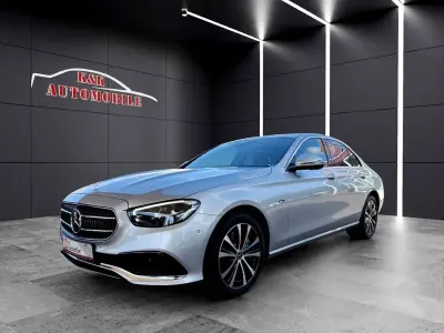 Gebraucht Mercedes E300 Avantgarde 306 PS (225 kW) 2020 Hightechsilber metall Limousine