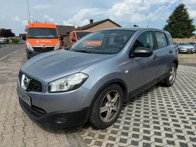 Używany Nissan Qashqai 110 KM (80 kW) 2012 Szary SUV