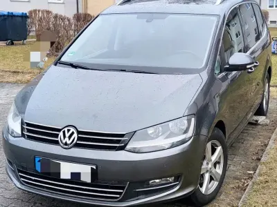 Gebraucht VW Sharan Comfortline 170 PS (125 kW) 2011 Grau Van / Kleinbus