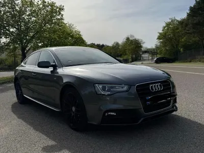 Gebraucht Audi A5 Sportback Sport 230 PS (169 kW) 2016 Grau Kleinwagen
