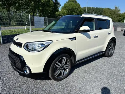 Gebraucht Kia Soul Spirit 136 PS (100 kW) 2016 (ayb) frenzy white met. SUV