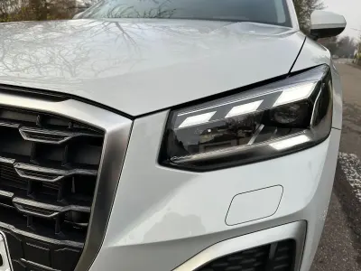Gebraucht Audi Q2 Advanced 150 PS (110 kW) 2023 Weiß SUV
